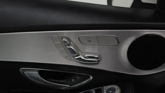 Mercedes-Benz C-Class W205 C220 d 2016 16
