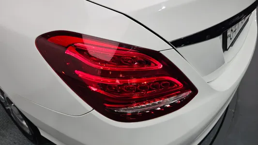 Mercedes-Benz C-Class W205 C220 d 2016 23