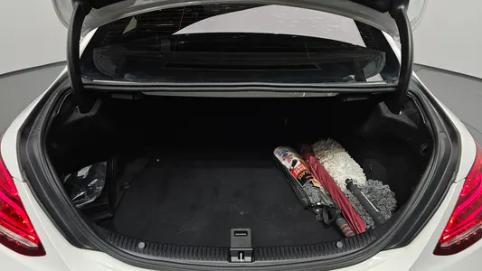 Mercedes-Benz C-Class W205 C220 d 2016 27