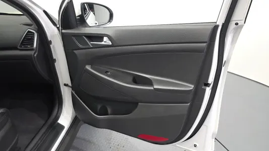 Hyundai Tucson 2.0 2WD 2017 24