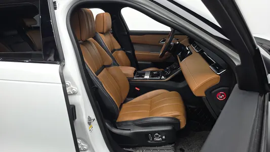 Land Rover 레인지로버 벨라 3.0 D300 R- HSE 2018 26