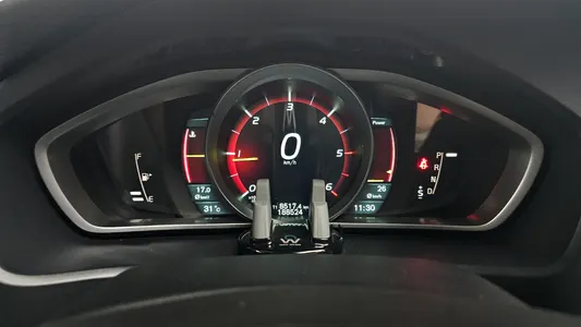 Volvo V40 D2 2014 8