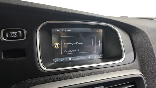Volvo V40 D2 2014 15