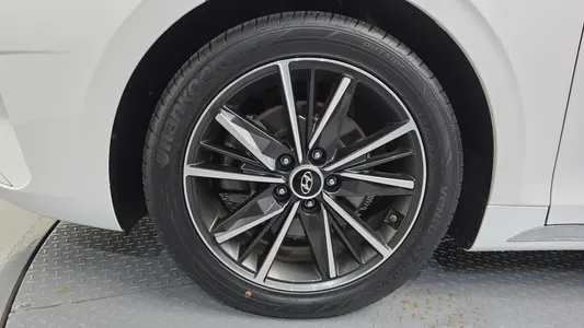 Hyundai IG 2.5 2021 5