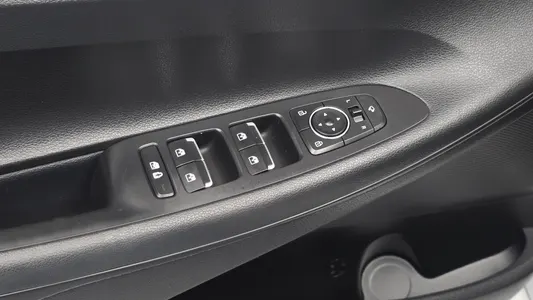Hyundai IG 2.5 2021 27