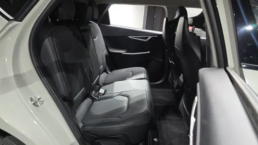 Kia EV6 2023 11