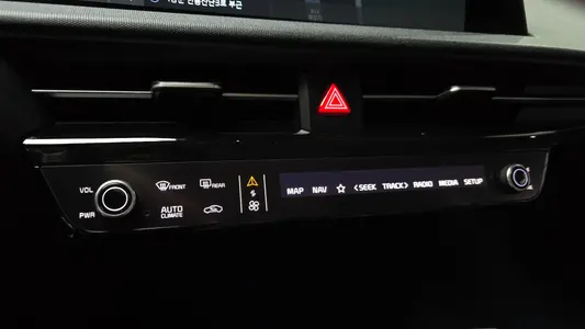 Kia EV6 2023 28