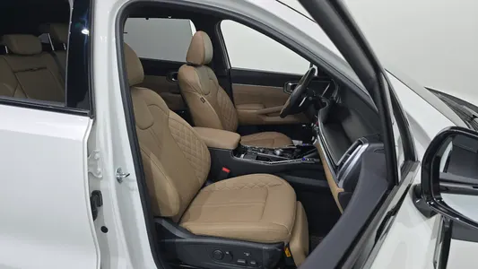 Kia 4 HEV 1.6 4WD 2024 26