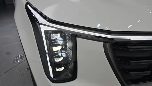 Kia 4 HEV 1.6 4WD 2024 22