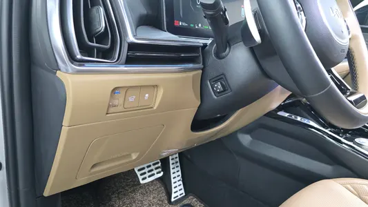 Kia 4 HEV 1.6 4WD 2024 27