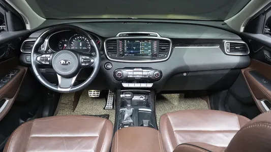 Kia Sorento 2.0 2WD 2014 7