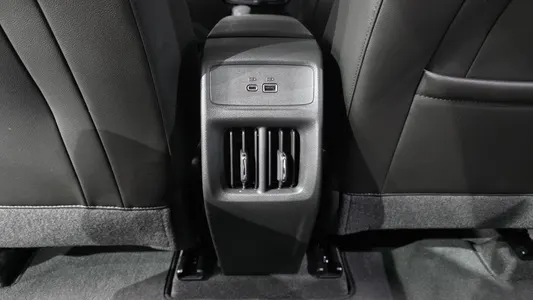Chevrolet 트랙스 크로스오버 1.2 2024 28