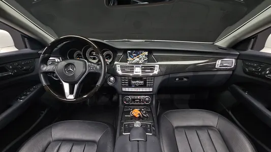 Mercedes-Benz CLS-Class W218 CLS350 2012 7