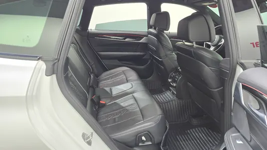 BMW 6 Series GT (G32) 630i xDrive M 2019 19