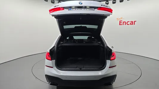 BMW 6 Series GT (G32) 630i xDrive M 2019 32