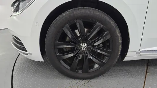 Volkswagen 아테온 2.0 TDI 2019 5