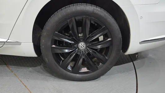Volkswagen 아테온 2.0 TDI 2019 21