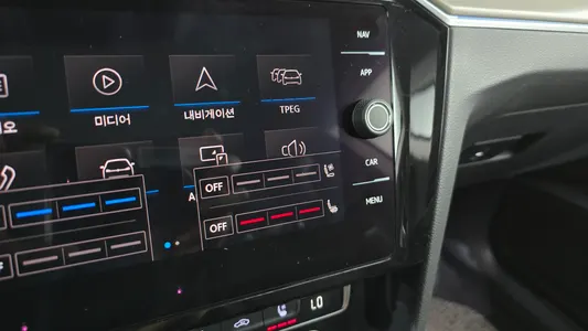 Volkswagen 아테온 2.0 TDI 2019 33
