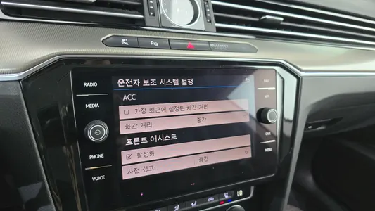 Volkswagen 아테온 2.0 TDI 2019 35