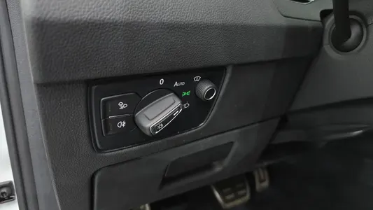 Volkswagen 아테온 2.0 TDI 2019 28
