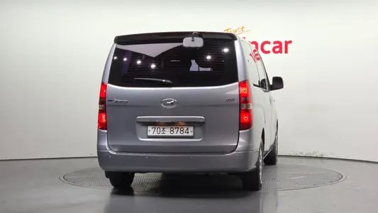 Hyundai Grand Starex 11 2014 4