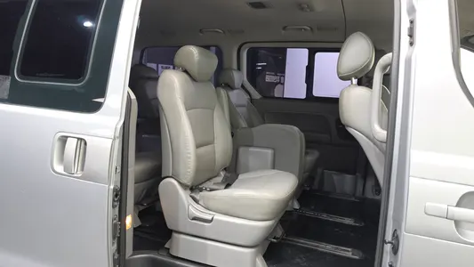Hyundai Grand Starex 11 2014 11