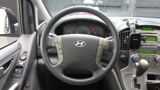 Hyundai Grand Starex 11 2014 13