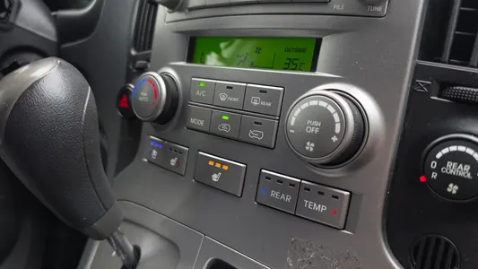 Hyundai Grand Starex 11 2014 17