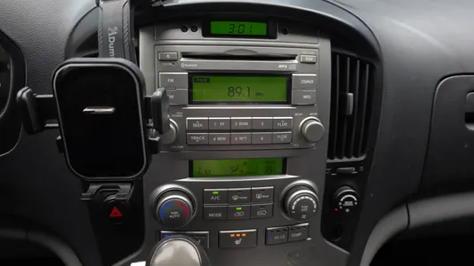 Hyundai Grand Starex 11 2014 18