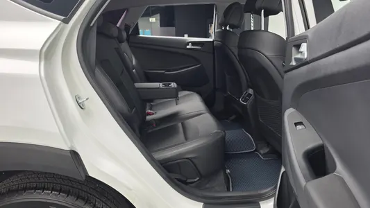 Hyundai Tucson 2.0 4WD 2015 12