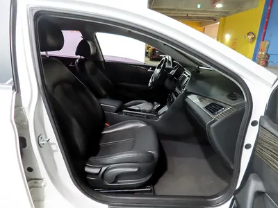 Hyundai LF 2.0 2015 11
