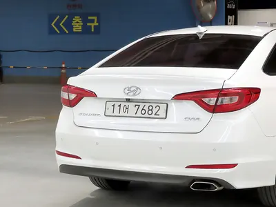 Hyundai LF 2.0 2015 19