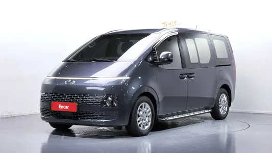 Hyundai Staria 5 2023