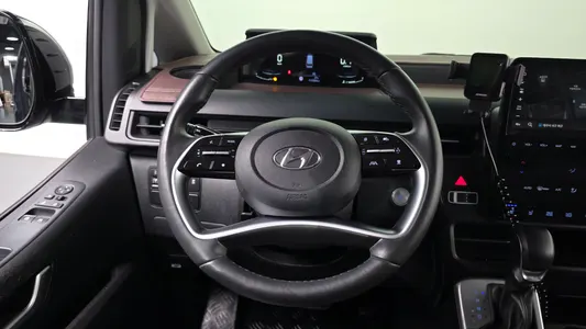 Hyundai Staria 5 2023 13