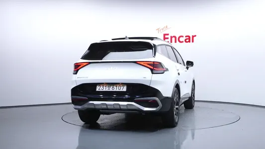 Kia 5 2WD 2023 4