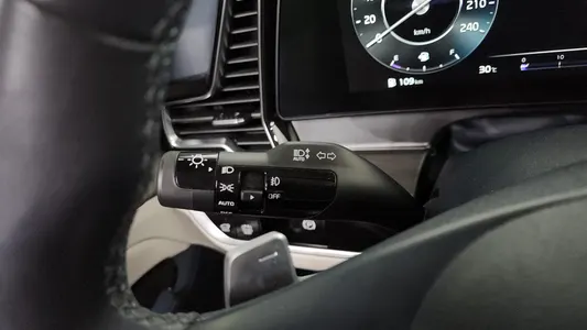Kia 5 2WD 2023 29