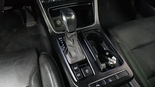 Hyundai IG 2.4 2018 9