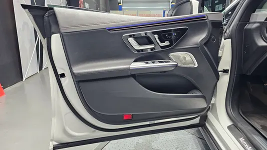 Mercedes-Benz EQE V295 EQE350+ 2022 24