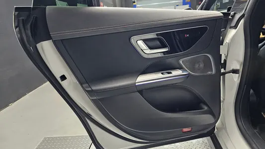 Mercedes-Benz EQE V295 EQE350+ 2022 25