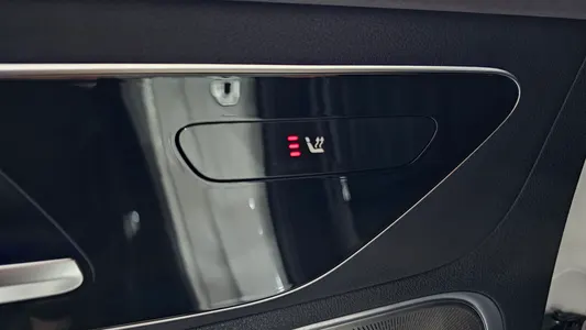 Mercedes-Benz EQE V295 EQE350+ 2022 29
