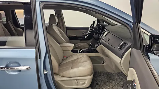 Kia 카니발 7 2015 11