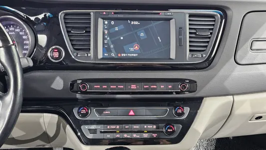 Kia 카니발 7 2015 14