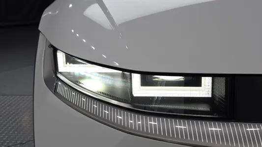 Hyundai Ioniq 5 AWD 2022 22
