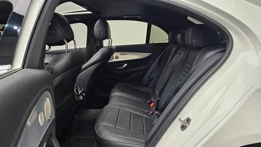 Mercedes-Benz E-Class W213 E350 4MATIC 2021 12