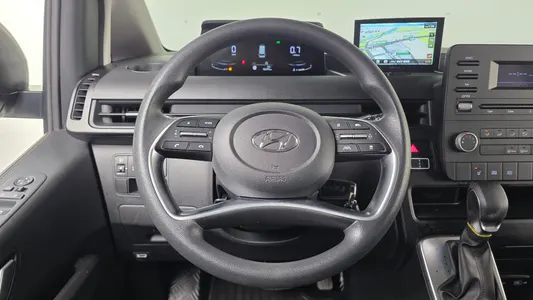 Hyundai Staria 5 2022 13