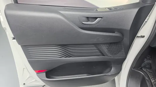 Hyundai Staria 5 2022 24