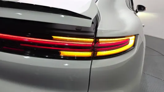 Porsche (PO536) 3.0 2023 29