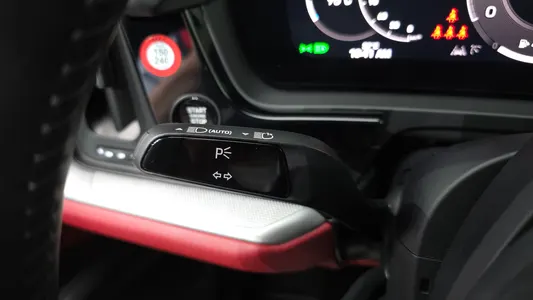 Porsche (PO536) 3.0 2023 33