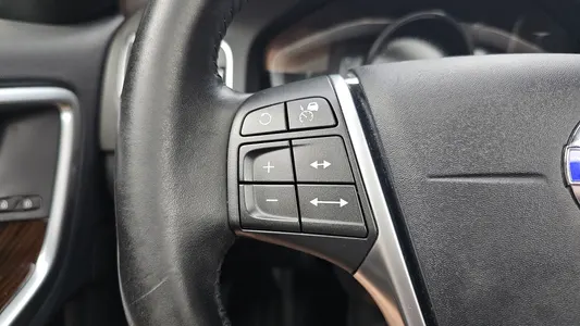 Volvo S60 D3 2018 31