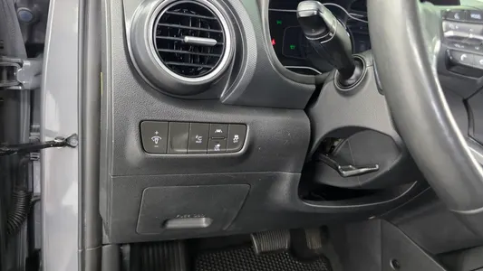 Hyundai 코나 일렉트릭 2018 16